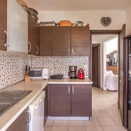 3 Bedroom Villa With A Lovely Garden GundoğAn Villa *