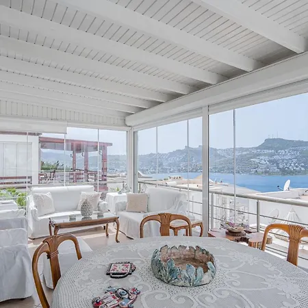 3 Bedroom Villa With A Lovely Garden GundoğAn Villa *